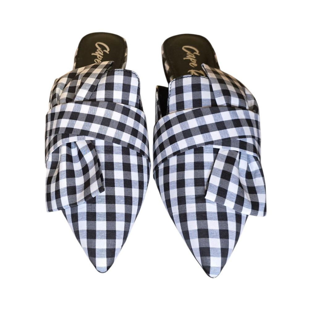 NWT Cape Robbin Mules & Clogs‎ Flats Size 7 Black and White Gingham